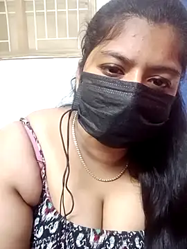 Snapshot of Reshma-Rani chatting on September 25, 2025, 8:23 pm Reshma-Rani online show from September 25, 2025, 8:23 pm