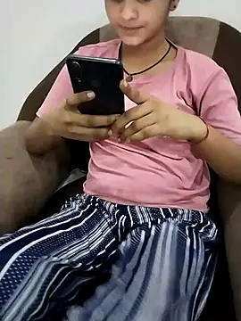Student girl2 online show from October 1, 2025, 5:41 pm