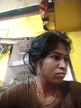 Snapshot of Susila_ji chatting on November 12, 2025, 11:25 pm Susila ji online show from November 12, 2025, 11:25 pm