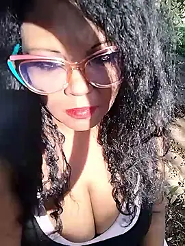 hemilynthomas2467 online show from April 5, 2026, 1:41 pm