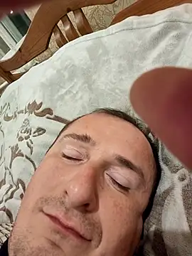 Snapshot of zurab39 chatting on November 1, 2025, 6:54 pm zurab39 online show from November 1, 2025, 6:54 pm