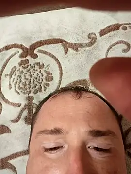 Snapshot of zurab39 chatting on November 13, 2025, 7:24 pm zurab39 online show from November 13, 2025, 7:24 pm