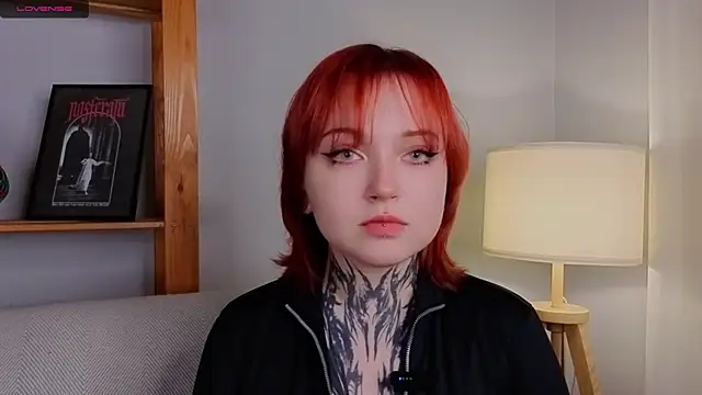 MarnaHarbor online show from November 17, 2025, 2:12 pm