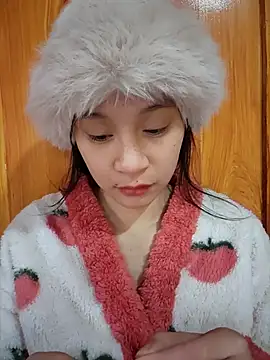 ChiecumBae online show from November 28, 2025, 1:41 am