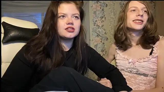 GoddessDarina online show from September 19, 2025, 6:15 am