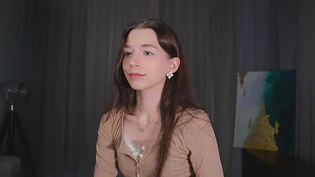 Snapshot of RoxieBolich chatting on September 10, 2025, 1:33 pm RoxieBolich online show from September 10, 2025, 1:33 pm