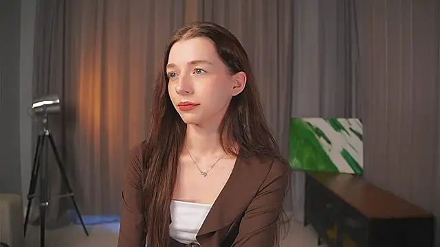 Snapshot of RoxieBolich chatting on September 20, 2025, 1:34 pm RoxieBolich online show from September 20, 2025, 1:34 pm
