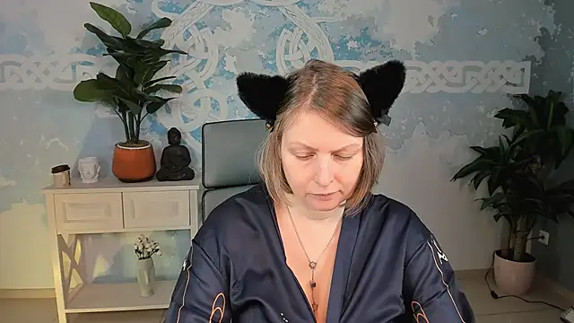 TiffanyBrauny online show from September 21, 2025, 10:17 am