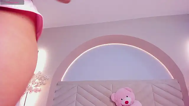 Annie  2 online show from February 3, 2026, 3:15 am