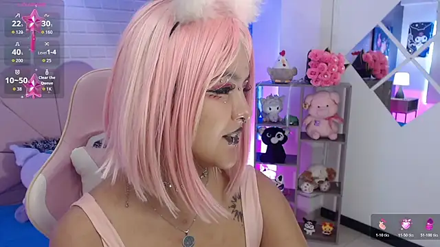 lil candy77 online show from May 15, 2026, 12:01 pm