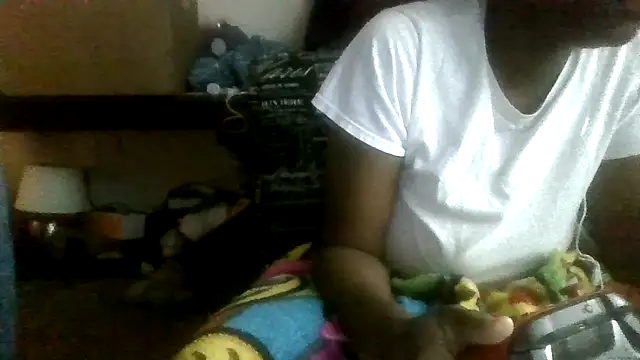 prettymaa online show from December 13, 2025, 9:42 pm