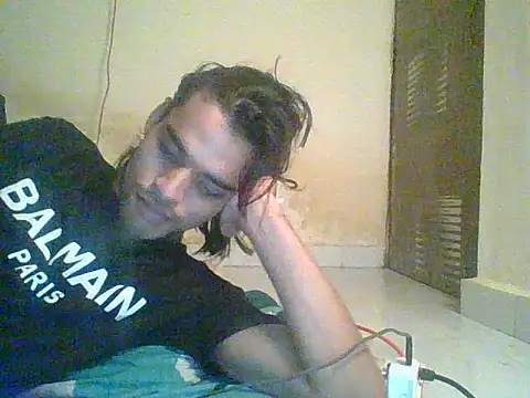 IndianSinsGlow online show from November 2, 2025, 5:15 pm