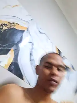 LuciousLyon online show from January 8, 2026, 9:39 pm