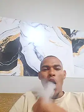 LuciousLyon online show from January 14, 2026, 9:52 pm