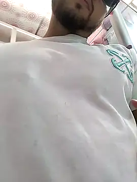 roxyrougee online show from October 16, 2025, 2:51 pm