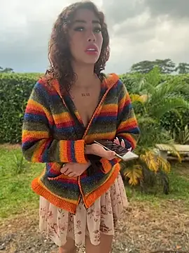 roxyrougee online show from April 20, 2026, 11:02 am