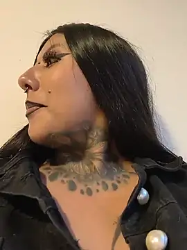 Snapshot of missashlyrosette chatting on July 19, 2026, 10:57 pm missashlyrosette online show from July 19, 2026, 10:57 pm