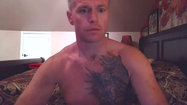 Snapshot of DILFiGuess11 chatting on June 25, 2026, 5:12 am DILFiGuess11 online show from June 25, 2026, 5:12 am