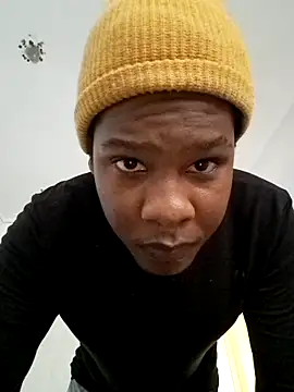 xtraboyy online show from October 28, 2025, 10:08 am