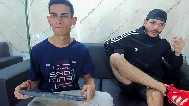 Golldens Dreamss online show from September 16, 2025, 4:35 am