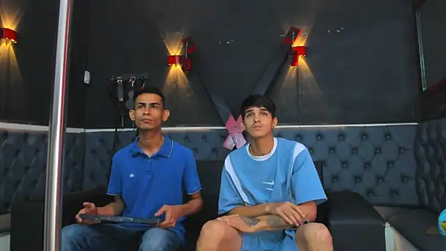 Golldens Dreamss online show from November 16, 2025, 12:55 pm