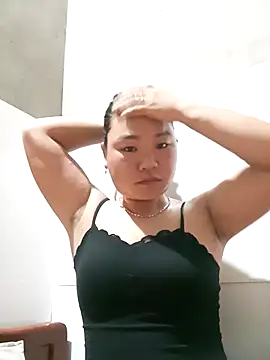 may-squirl online show from September 13, 2025, 9:36 pm