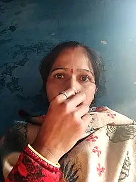 Jooli xx online show from February 13, 2026, 2:51 am