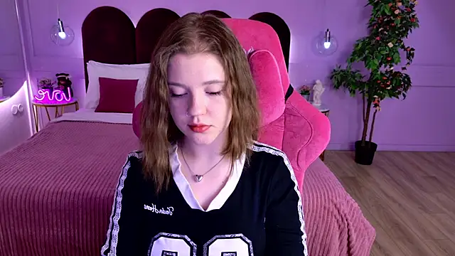 AlmaSound online show from May 19, 2026, 5:03 am