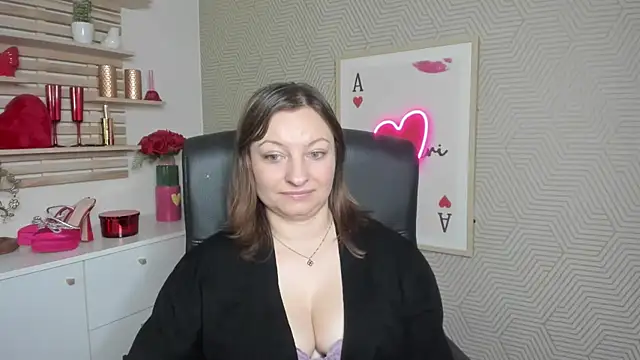 angelaSamt online show from March 10, 2026, 6:40 am