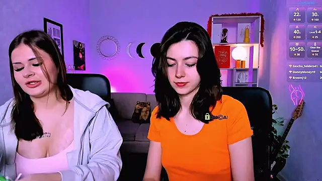 kitniss dreamy online show from March 29, 2026, 7:14 pm