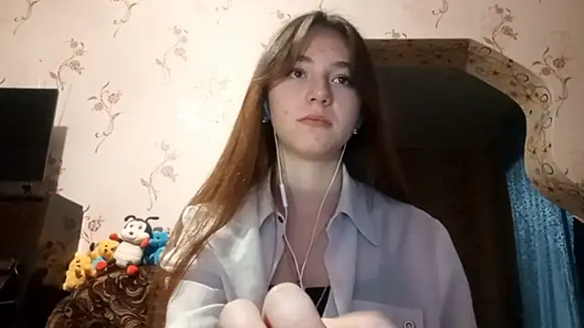 Sophiecuttie online show from September 27, 2025, 3:06 pm