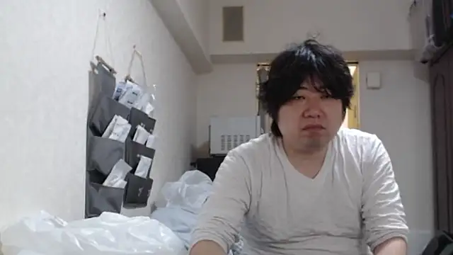 raterate555 online show from April 18, 2026, 3:21 am