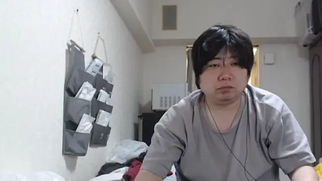 raterate555 online show from April 21, 2026, 9:04 am