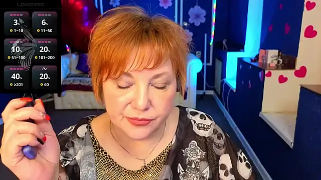 Kira Kenett online show from April 9, 2026, 4:34 pm