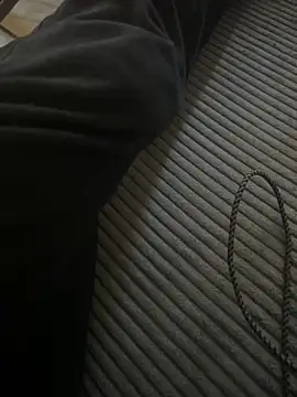 Snapshot of Demyyhh chatting on February 6, 2026, 3:37 pm Demyyhh online show from February 6, 2026, 3:37 pm