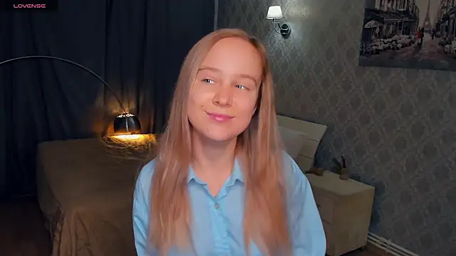 SoonMoor online show from November 1, 2025, 6:43 pm