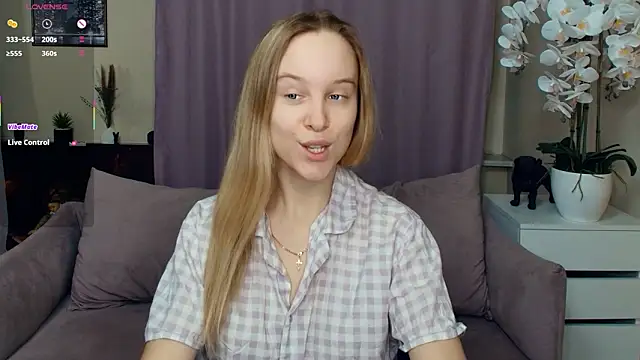 SoonMoor online show from February 16, 2026, 7:10 pm