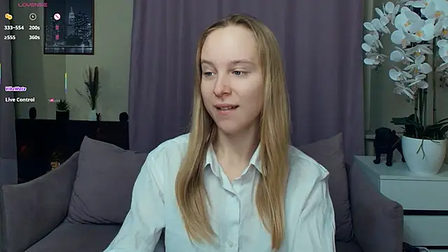 SoonMoor online show from February 20, 2026, 9:15 pm