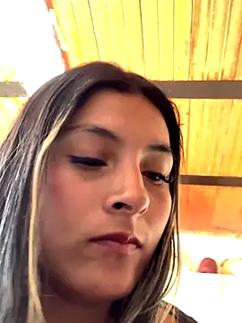 Snapshot of Berta_arevalo_blsd chatting on November 8, 2025, 5:12 pm Berta arevalo blsd online show from November 8, 2025, 5:12 pm