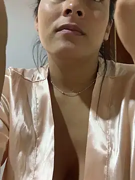 Snapshot of Berta_arevalo_blsd chatting on November 13, 2025, 3:55 pm Berta arevalo blsd online show from November 13, 2025, 3:55 pm