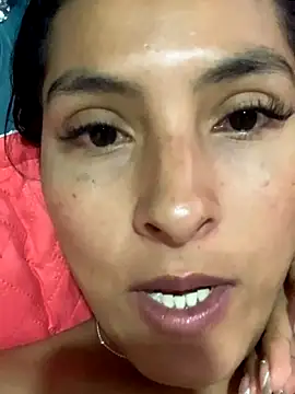 Snapshot of Berta_arevalo_blsd chatting on November 16, 2025, 6:35 pm Berta arevalo blsd online show from November 16, 2025, 6:35 pm