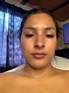 Snapshot of Berta_arevalo_blsd chatting on November 19, 2025, 5:57 pm Berta arevalo blsd online show from November 19, 2025, 5:57 pm