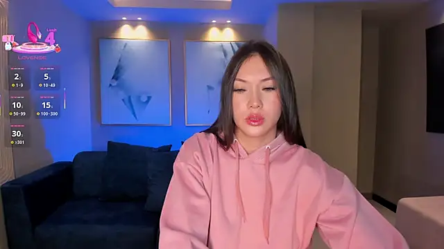 AnnaHoffman  online show from October 3, 2025, 2:14 pm