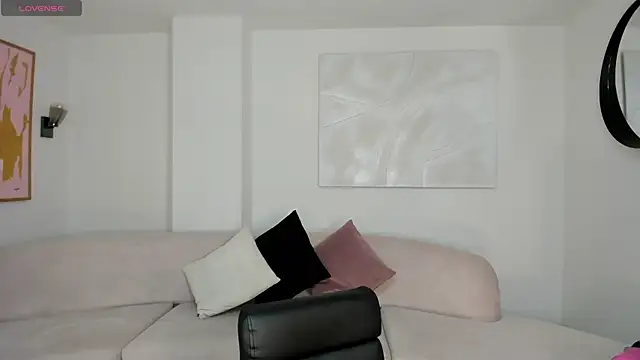 LaurentConnor online show from October 12, 2025, 11:26 pm