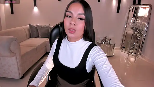 NinaBlum online show from September 17, 2025, 3:19 am