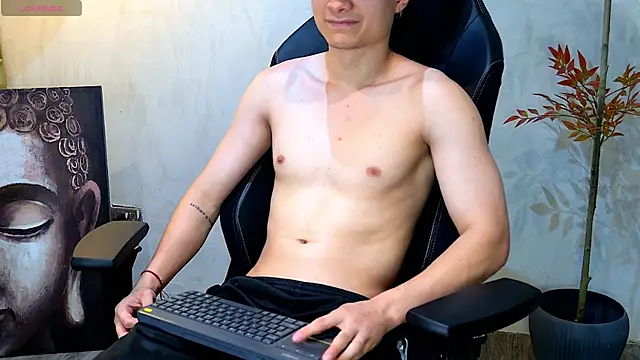 enzo steel online show from February 19, 2026, 2:40 am