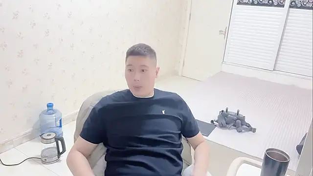 Snapshot of Buryerry-B chatting on November 14, 2025, 10:58 am Buryerry-B online show from November 14, 2025, 10:58 am