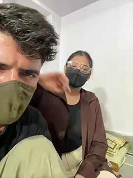 Sex Queen aaraya online show from March 15, 2026, 1:17 pm