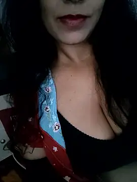 Deepa Sharma143 online show from November 5, 2025, 1:49 am