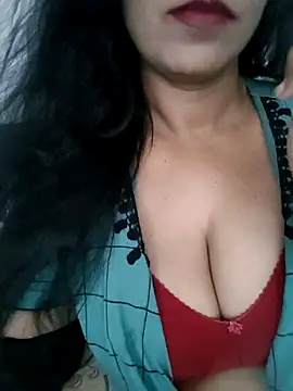 Snapshot of Deepa_Sharma143 chatting on April 24, 2026, 2:03 am Deepa Sharma143 online show from April 24, 2026, 2:03 am